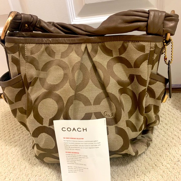 Coach Handbags - Brand new Coach purse!